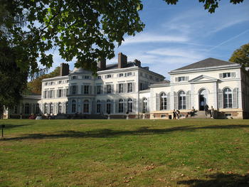 Chateau de Groussay (Agrandir l'image).